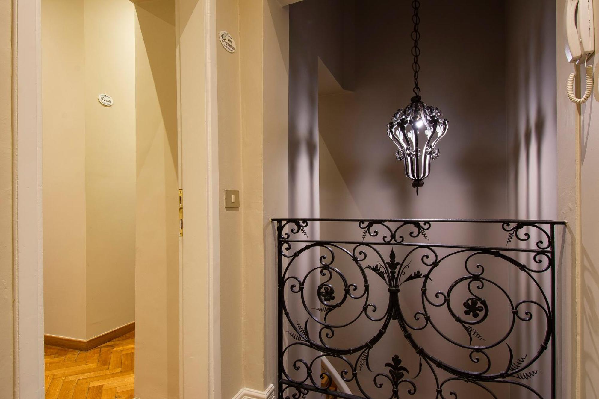 N4U Guest House Firenze Eksteriør billede