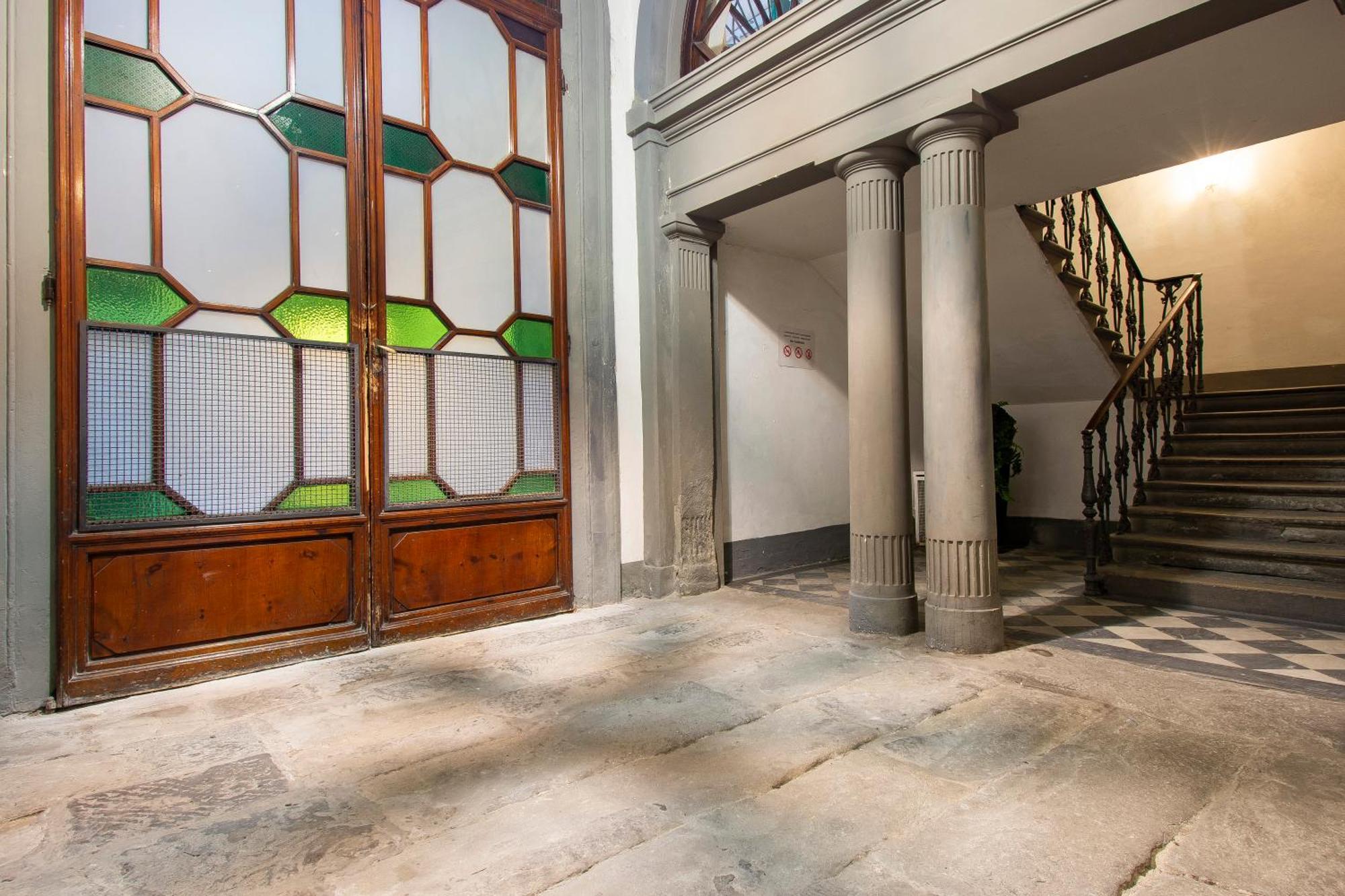 N4U Guest House Firenze Eksteriør billede