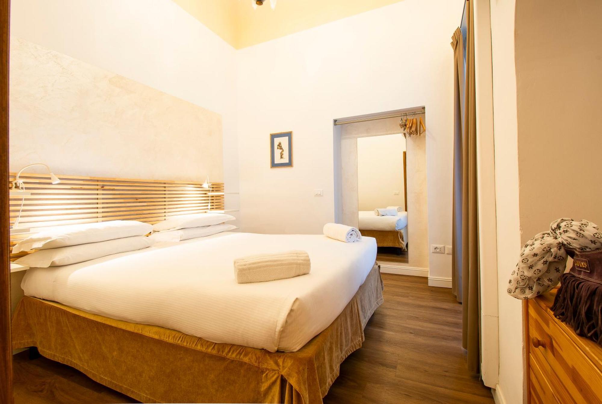 N4U Guest House Firenze Eksteriør billede