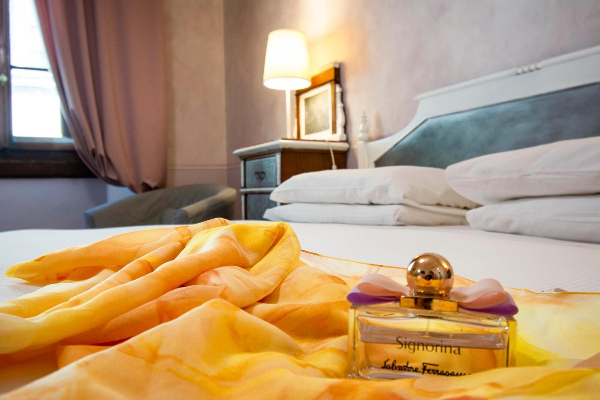 N4U Guest House Firenze Eksteriør billede