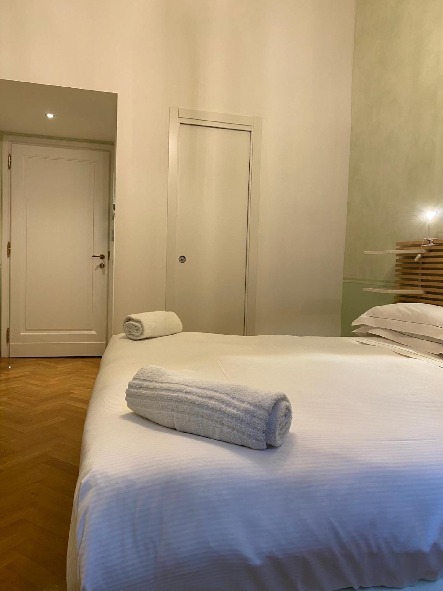 N4U Guest House Firenze Eksteriør billede